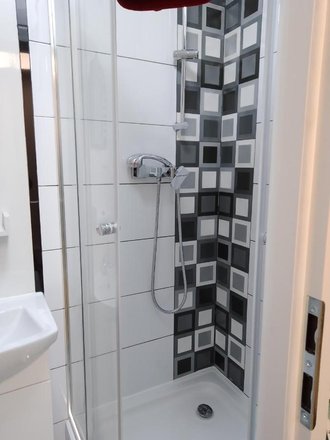Beautiful Apartment Торунь Екстер'єр фото