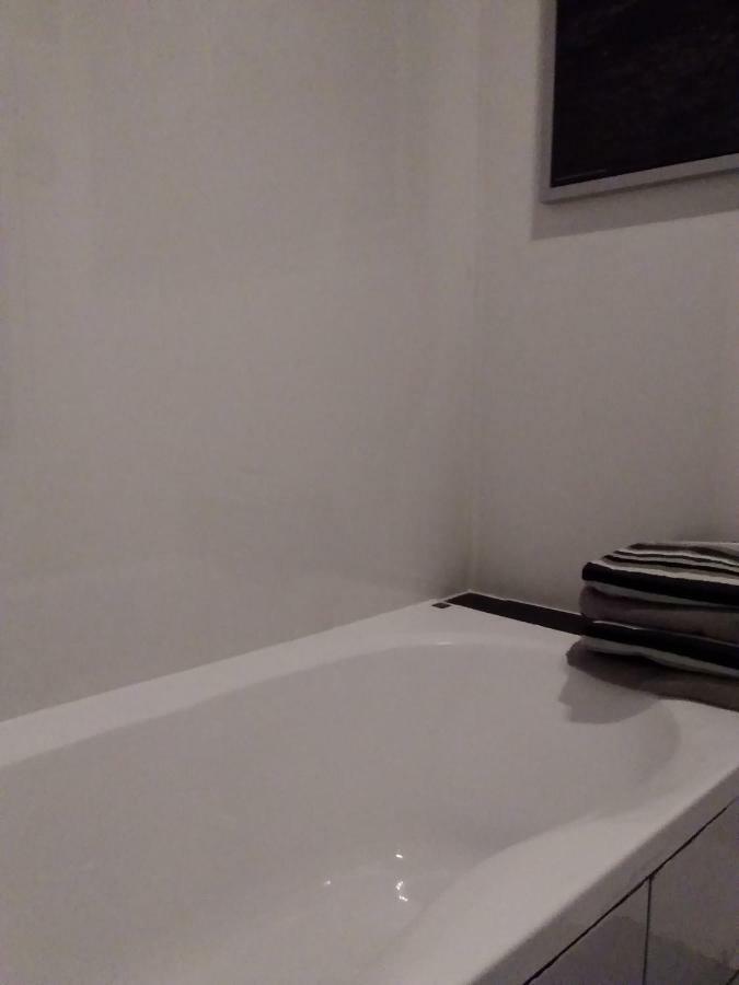 Beautiful Apartment Торунь Екстер'єр фото